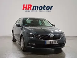 Gris Usado 2019 Skoda Octavia Ambition Berlina | 13.360 € (Precio justo)