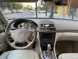Azul Usado 2004 Mercedes E320 Elegance Familiar | 3999 € (Caro)