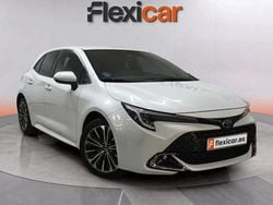 Blanco Usado 2023 Toyota Corolla Active Berlina | 21.390 € (Buen precio)