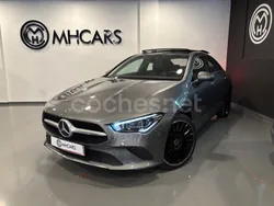 Gris / plata Usado 2021 Mercedes CLA250e Berlina | 32.900 € (Precio justo)