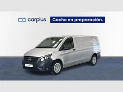 Plata hightech metalizada Usado 2024 Mercedes Vito Monovolumen | 40.990 €