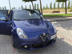 Azul Usado 2015 Alfa Romeo Giulietta Distinctive Utilitario | 7500 € (Super precio)