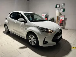 Blanco Usado 2023 Mazda 2 Comfort Berlina | 19.890 € (Precio justo)