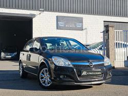 Negro Usado 2009 Opel Astra Cosmo Berlina | 4500 € (Precio justo)