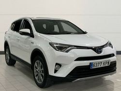 Blanco Usado 2018 Toyota RAV4 Advance SUV | 24.500 € (Buen precio)