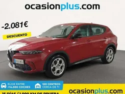 Rojo Usado 2022 Alfa Romeo Tonale Sprint SUV | 20.819 € (Precio justo)