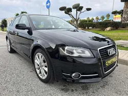 Negro Usado 2011 Audi A3 Sportback Attraction Utilitario | 11.500 € (Un poco caro)