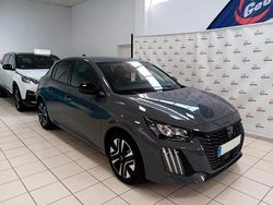 Gris Nuevo 2025 Peugeot 208 Allure Utilitario | 18.800 € (Precio justo)