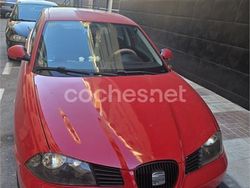 Rojo Usado 2007 Seat Ibiza Stylance Berlina | 3200 € (Precio justo)