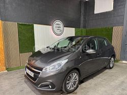 Gris / plata Usado 2019 Peugeot 208 Signature Sky Utilitario | 6500 € (Buen precio)