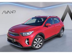 Rojo Usado 2024 Kia Stonic SUV | 18.900 € (Precio justo)