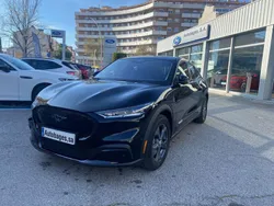 Negro Usado 2022 Ford Mustang Mach-E SUV | 48.000 € (Precio justo)