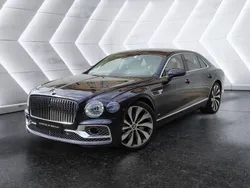 Azul metalizado Usado 2022 Bentley Flying Spur Berlina | 199.900 €