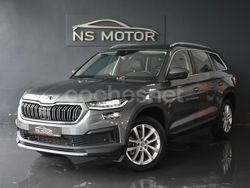 Gris / plata Usado 2022 Skoda Kodiaq Style SUV | 26.900 € (Precio justo)