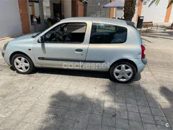 Gris / plata Usado 2003 Renault Clio II Berlina | 1500 € (Buen precio)