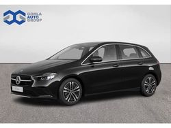 Negro Usado 2023 Mercedes B180 Monovolumen | 38.990 €