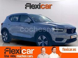 Blanco Usado 2021 Volvo XC40 Momentum SUV | 20.490 € (Precio justo)
