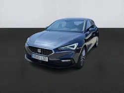 Gris Usado 2021 Seat Leon XCELLENCE Berlina | 19.400 € (Buen precio)