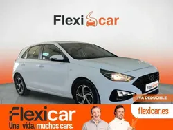 Blanco Usado 2022 Hyundai i30 Berlina | 13.970 € (Precio justo)