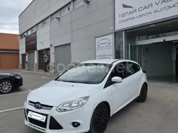 Blanco Usado 2011 Ford Focus Trend Berlina | 6999 € (Precio justo)
