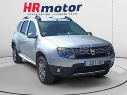 Gris / plata Usado 2014 Dacia Duster Lauréate SUV | 9190 € (Precio justo)
