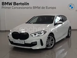 Blanco Usado 2024 BMW 118 Shadowline Utilitario | 33.900 € (Un poco caro)