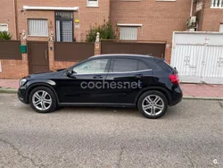 Negro Usado 2014 Mercedes GLA200 Edition 1 SUV | 12.500 € (Precio justo)