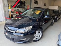 Verde Usado 2015 Opel Astra Selective Berlina | 10.900 € (Precio justo)