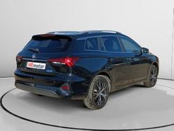 Negro Usado 2023 MG MG4 EV Luxury Utilitario | 18.490 € (Buen precio)