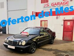 Negro Usado 1999 Mercedes E300 Elegance Berlina | 3000 €
