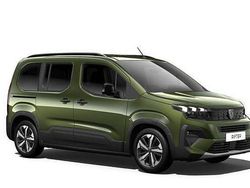 Verde Nuevo 2025 Peugeot Rifter GT Monovolumen | 31.900 € (Caro)