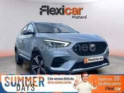 Gris / plata Usado 2022 MG ZS Comfort Berlina | 17.490 € (Un poco caro)