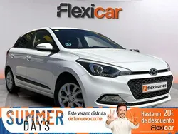 Blanco Usado 2016 Hyundai i20 Berlina | 9990 € (Un poco caro)