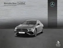Gris Usado 2025 Mercedes A250 AMG line Berlina | 45.400 € (Caro)