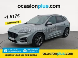 Gris / plata Usado 2022 Ford Kuga ST-Line SUV | 16.690 € (Un poco caro)