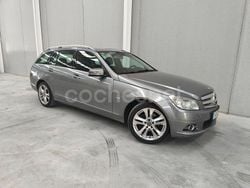 Gris / plata Usado 2011 Mercedes C180 Familiar | 7499 € (Buen precio)