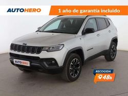 Plateado Usado 2022 Jeep Compass Trailhawk SUV | 21.332 €