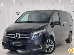Gris Usado 2021 Mercedes V250 Avantgarde Monovolumen | 52.900 € (Precio justo)