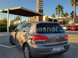 Gris / plata Usado 2011 VW Golf VI Advance Berlina | 8900 € (Precio justo)