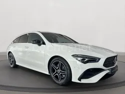 Blanco Usado 2024 Mercedes CLA200 Shooting Brake AMG line Familiar | 37.990 € (Precio justo)