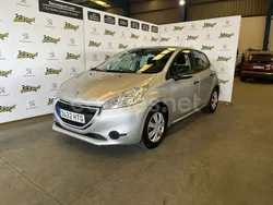Gris / plata Usado 2013 Peugeot 208 Access Utilitario | 6499 € (Precio justo)