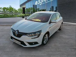 Blanco Usado 2020 Renault Mégane IV Business Berlina | 14.700 € (Precio justo)