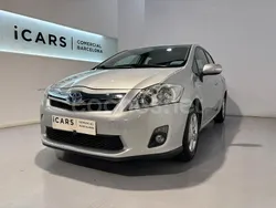 Gris / plata Usado 2010 Toyota Auris Hybrid Active Berlina | 8990 € (Super precio)