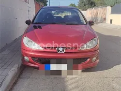 Granate Usado 2003 Peugeot 206 Berlina | 2250 € (Precio justo)