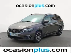Marrón Usado 2016 Fiat Tipo Lounge Familiar | 8600 € (Un poco caro)