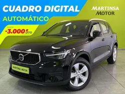 Negro Usado 2022 Volvo XC40 Core SUV | 29.800 € (Precio justo)