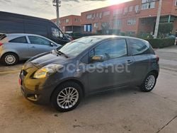 Gris / plata Usado 2010 Toyota Yaris Berlina | 6200 € (Precio justo)