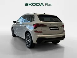 Blanco Nuevo 2024 Skoda Kamiq Selection SUV | 23.900 € (Precio justo)