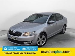 Plateado Usado 2014 Skoda Octavia Elegance Utilitario | 11.700 € (Un poco caro)
