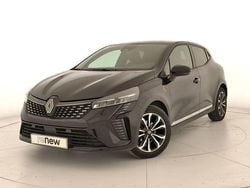 Negro Usado 2023 Renault Clio V Techno Berlina | 16.500 € (Un poco caro)